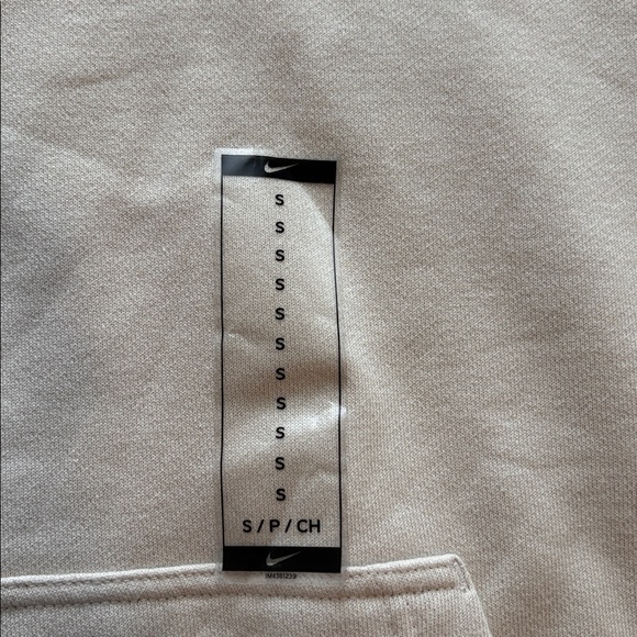 Today only $21 Nike  Hoodie size small oversized fits, medium with  large nwt - Picture 5 of 15